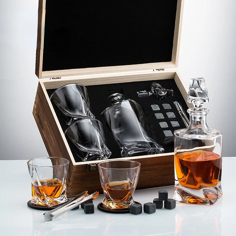 Whiskey Stone Set - Zestaw prezentowy dla mężczyzn: karafka do